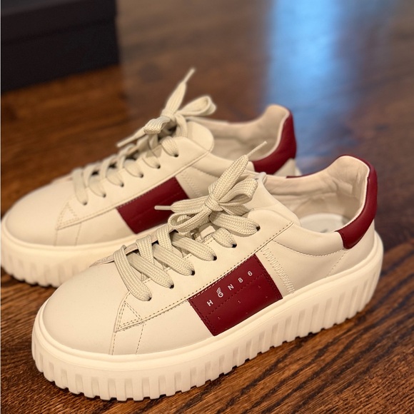 Hogan Shoes - Hogan Cream Sneakers with Burgundy Panels